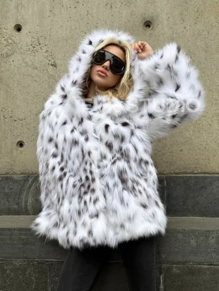 Полушубок из лисы под рысь с капюшоном - фото 10