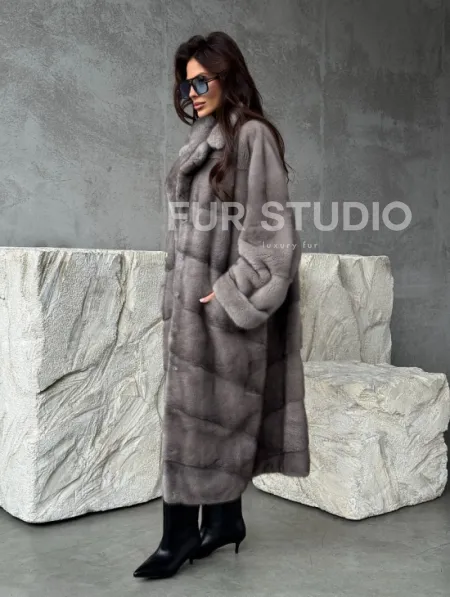 Серая норковая шуба oversize - фото 12