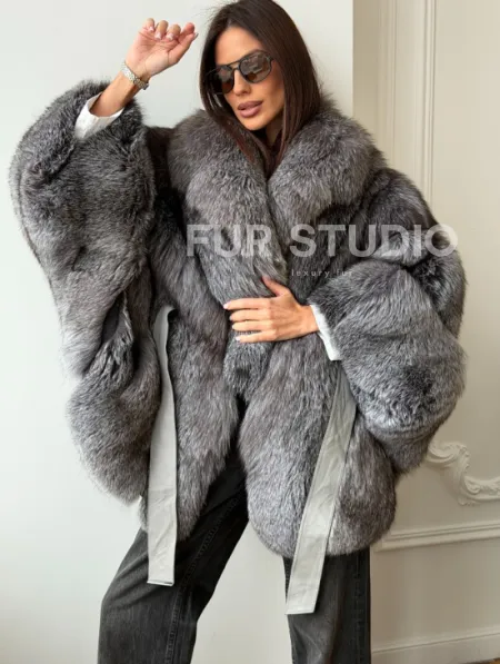 Шуба - пончо из лисы - фото 4
