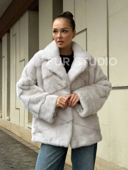 Светлый норковый полушубок - фото 11