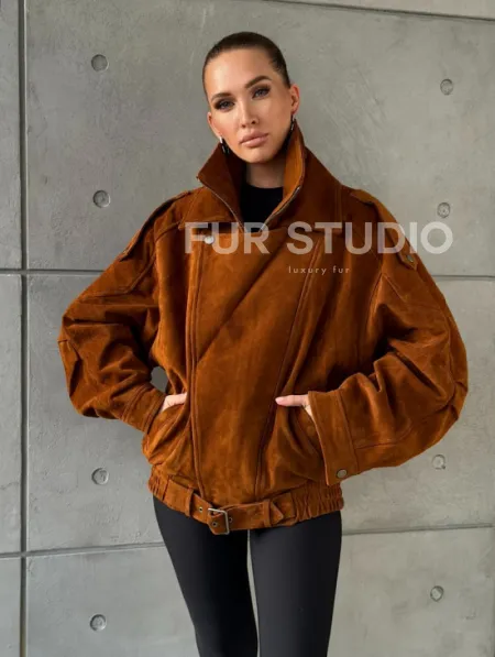 Замшевая куртка-косуха - фото 13