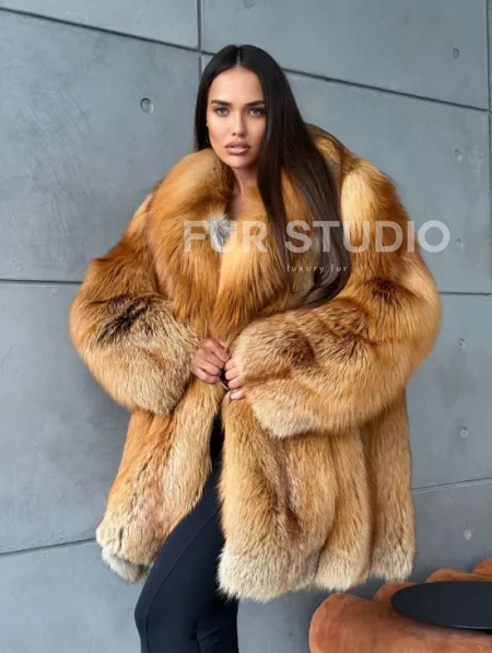 Шуба из натурального меха лисы - фото 11