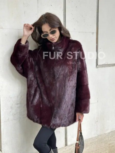 Женская норковая курточка - цвет бордо - фото 8