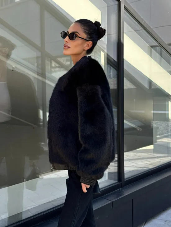 Бомбер женский из натуральной тосканы - черный - фото 3