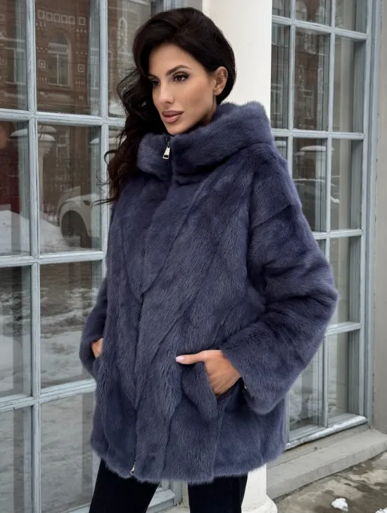 Меховая курточка - бомбер из аукционной норки с капюшоном - фото 0