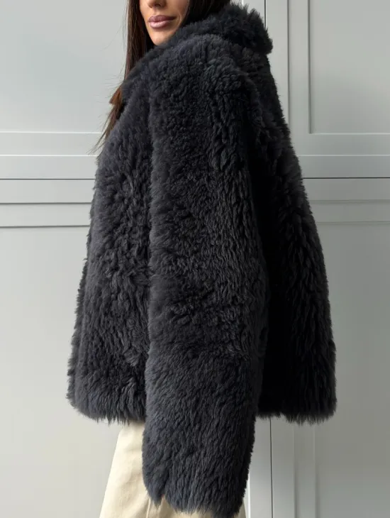 Короткая шуба - дубленка из натуральной овчины,  воротник апаш - фото 1