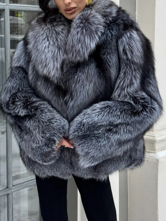 Короткий женский полушубок из чернобурки английский воротник - фото 4