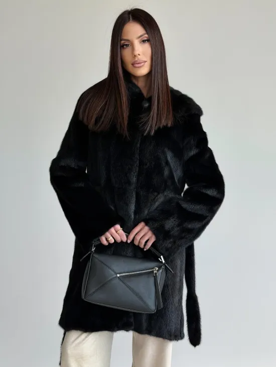 Норковая шуба с капюшоном и меховым поясом в цвете Black - фото 7