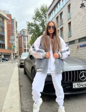 Короткая шубка - бомбер из шерсти - фото 6