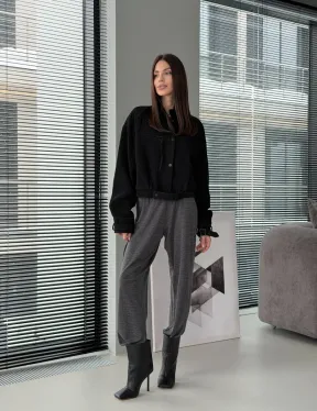 Черный замшевый кроп - бомбер - фото 12