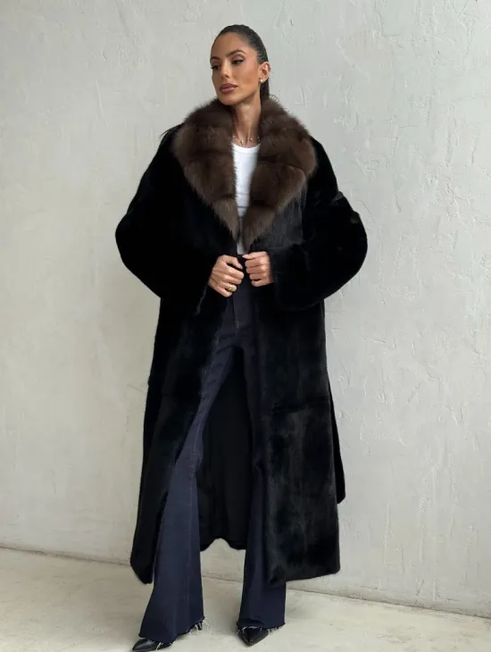 Шуба норковая Black Velvet c воротником из меха куницы - фото 8