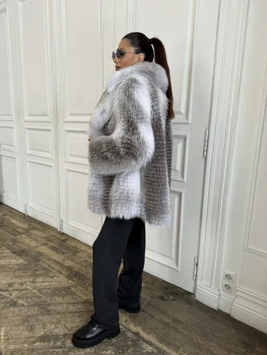 Шуба из меха арктической лисы - серая - фото 7